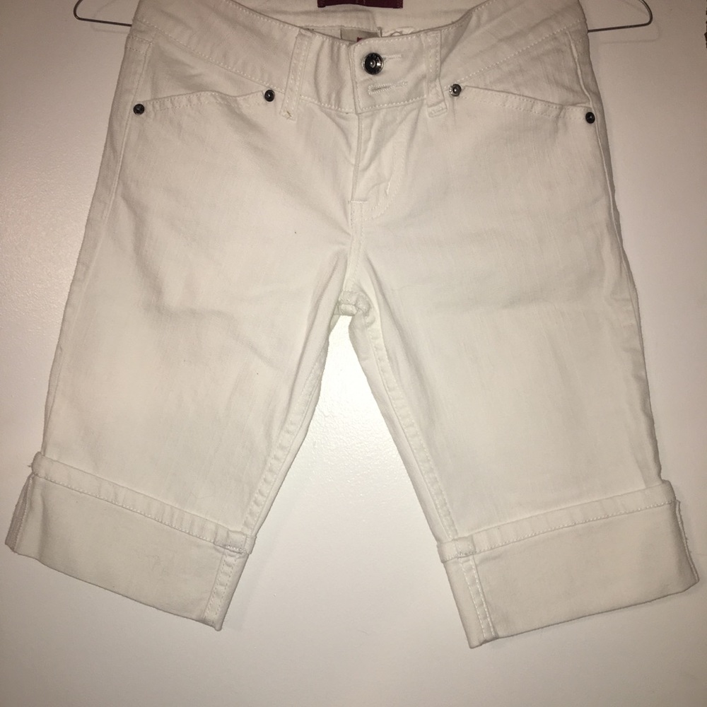 Bermuda short for women